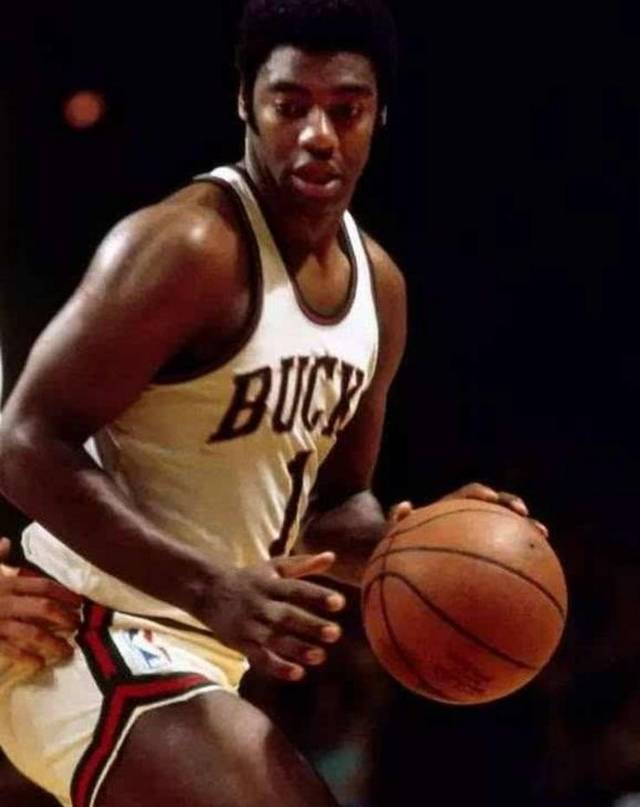 摆出的造型 摆出的造型