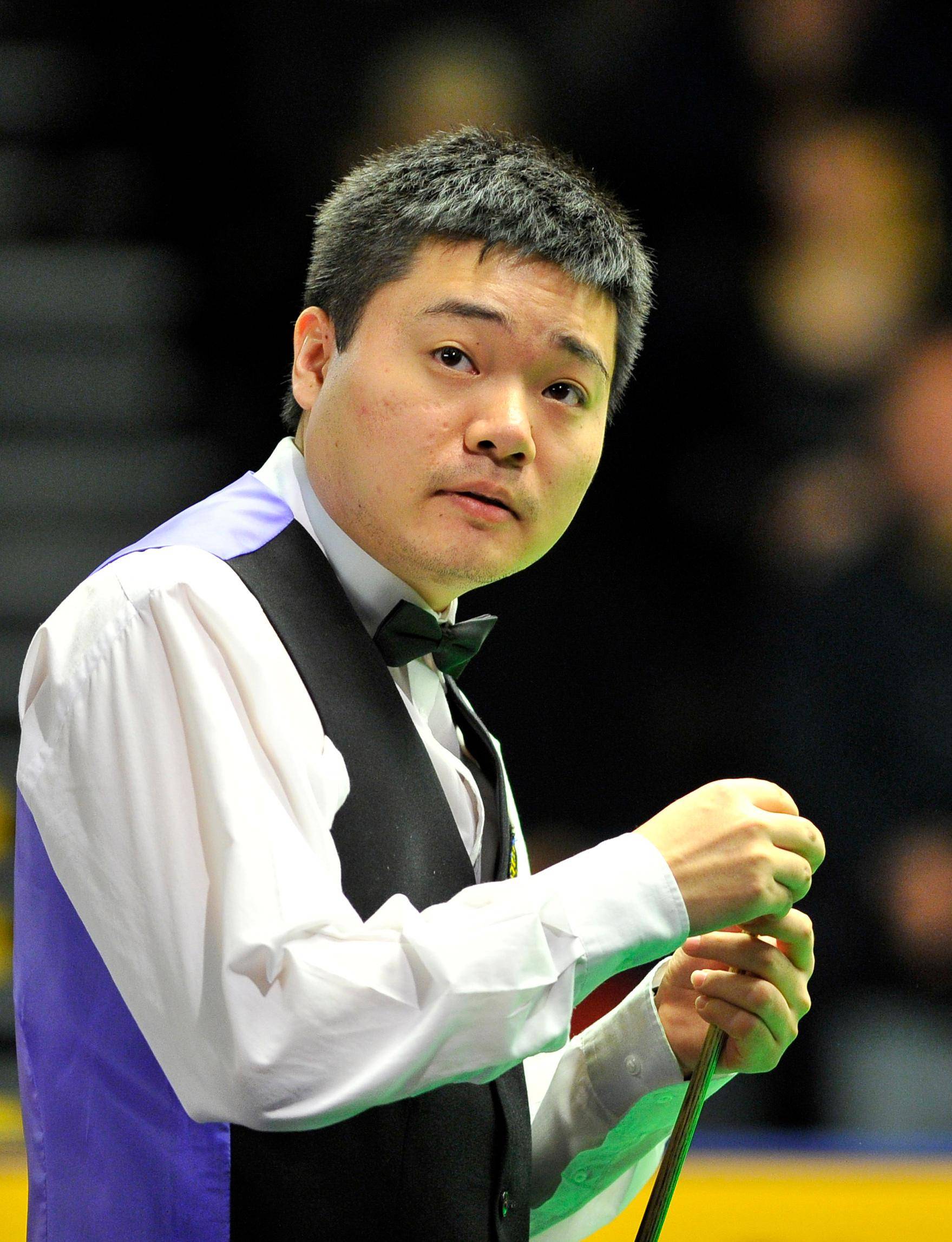 的传球为前 的传球为前