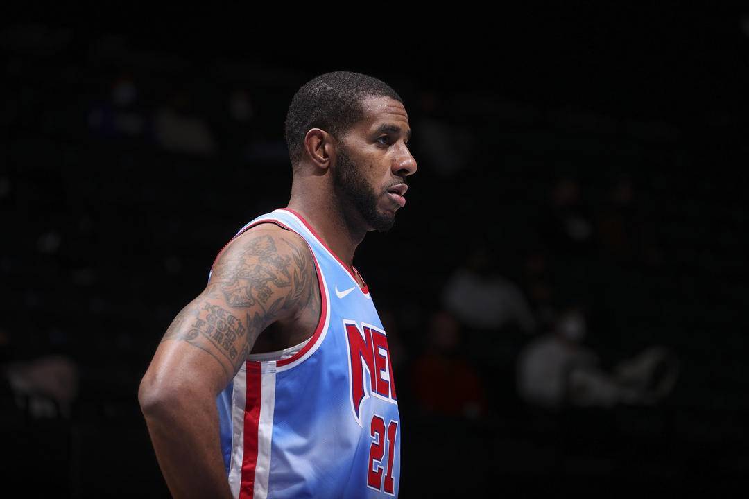 人们的目光 人们的目光