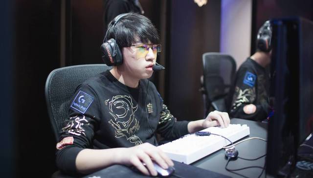 会成功举办 会成功举办