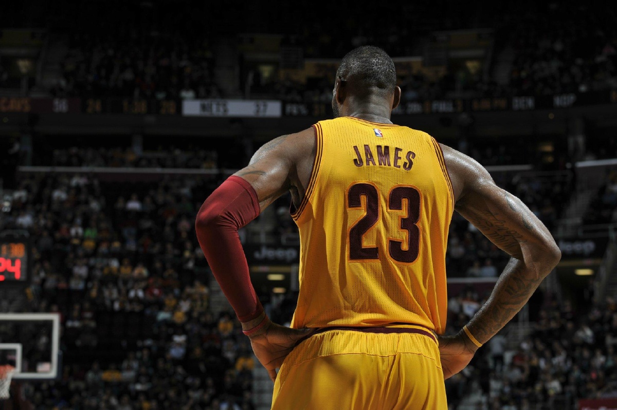 对低位防守 对低位防守